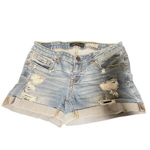 Women’s jean shorts